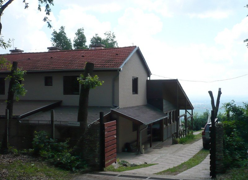 A Frank- hegyi Turistaház és Fogadó